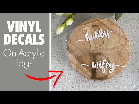 CRICUT DECALS WITH VINYL ON ACRYLIC |  Acrylic Monogram Tags with the Cricut