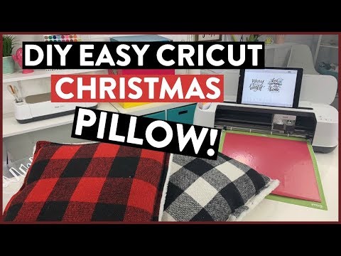 DIY EASY CRICUT CHRISTMAS PILLOW!