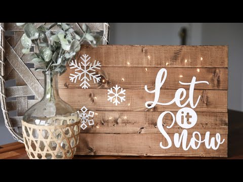 DIY Holiday Lighted Pallet Sign With Cricut – How To Make a Pallet Sign!
