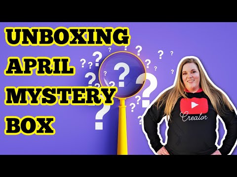 unboxing the April Mystery box – 143Vinyl – Surprise – Corinne Blackstone Mystery Box Exclusive