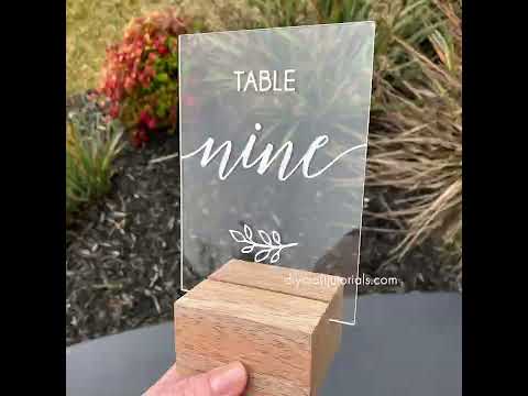 ACRYLIC TABLE NUMBER SIGN WITH CRICUT #shorts
